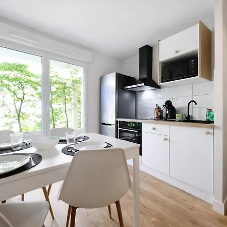 2 Apartment *